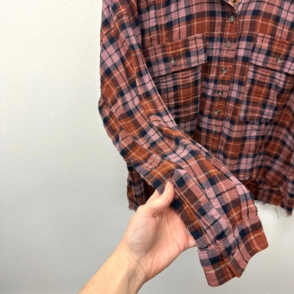 Pilcro High Low Raw Hem‎ Flannel Pink Combo L